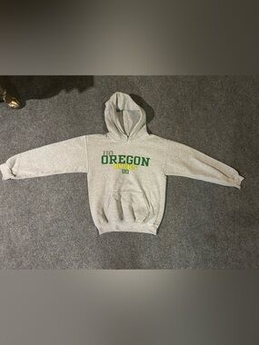 Oregon Ducks Gray Hooded Sweatshirt - Youth Medium Team Hoodie